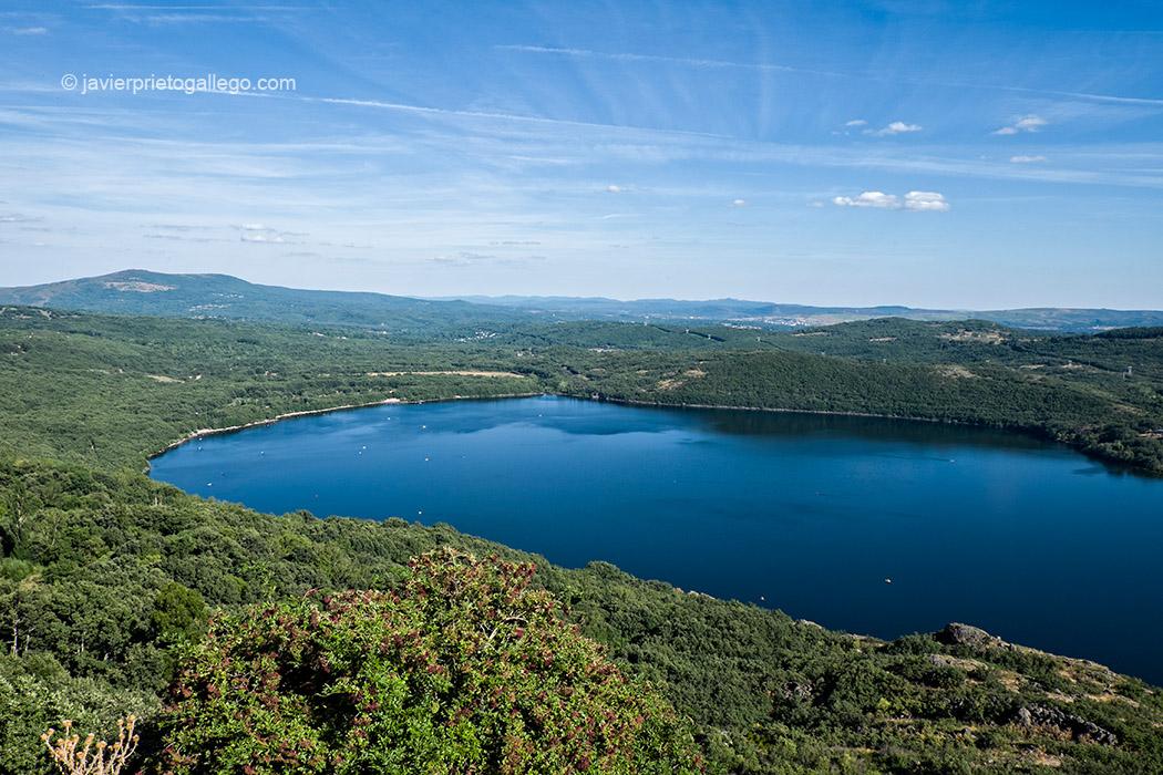 Lago de Sanabria. Parque Natural de El Lago de Sanabria. Zamora. Castilla y León. España. © Javier Prieto Gallego;