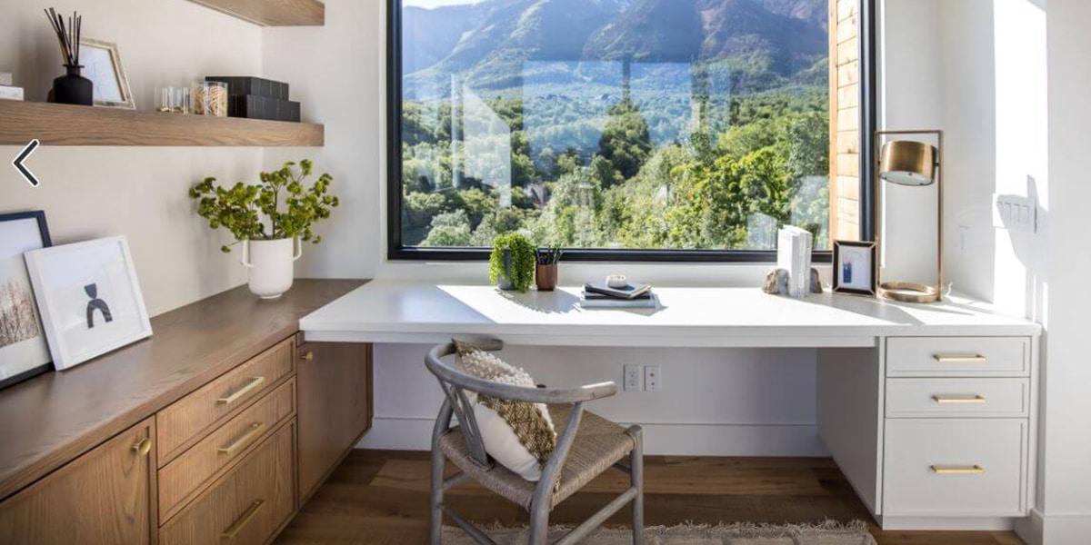 Crea un despacho en casa con mucha luz