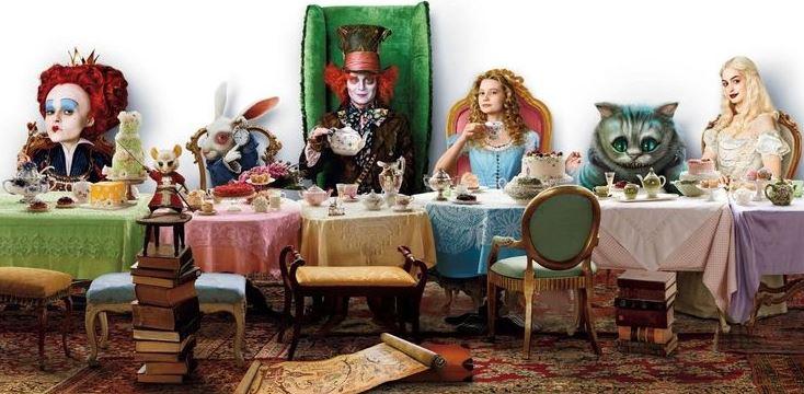 ALICIA EN EL PAÍS DE LAS MARAVILLAS