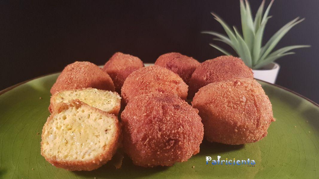 Bolitas de pollo al curry