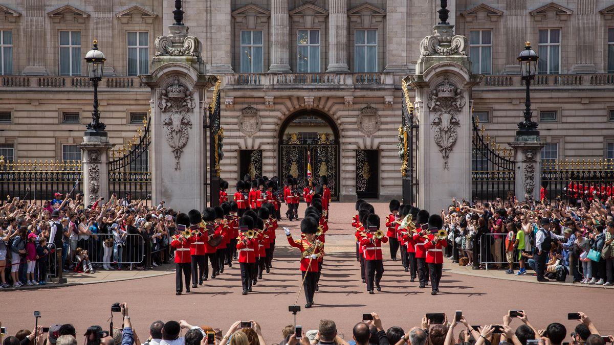 guardia del buckingham palace