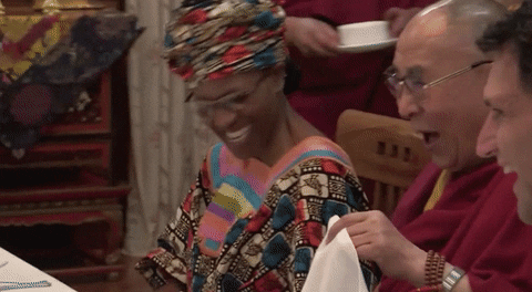 2. LA RISA ES UN LUBRICANTE SOCIAL