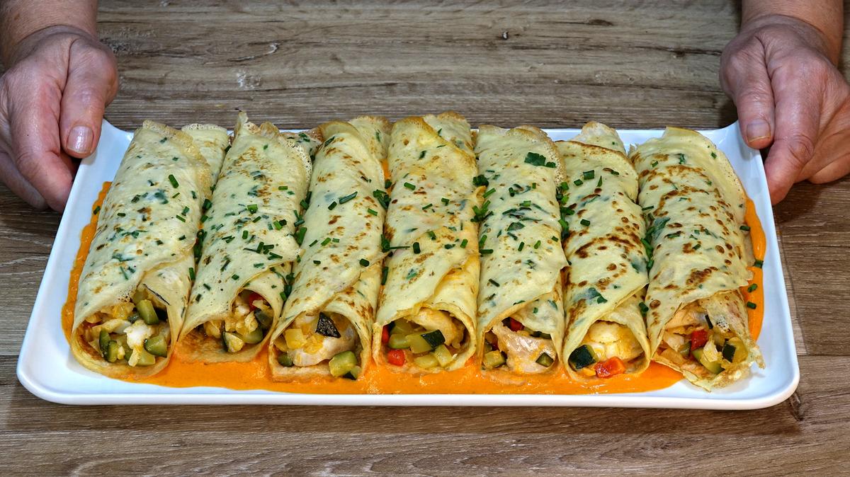 CREPES RELLENOS DE VERDURAS Y BACALAO CON SALSA DE PIMIENTOS - Foto 17