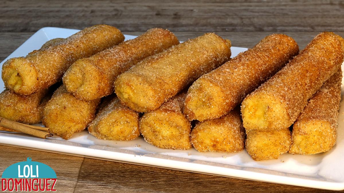 TORRIJAS ENROLLADAS RELLENAS DE CREMA PASTELERA. En esta época de Semana Santa no pueden faltar las torrijas en nuestras mesas, son el postre típico de estas fiestas por excelencia, estas que os traigo hoy están especialmente deliciosas