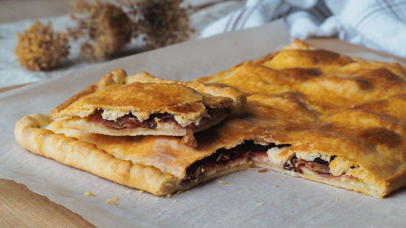 receta facil de Empanada de queso, bacon y datiles