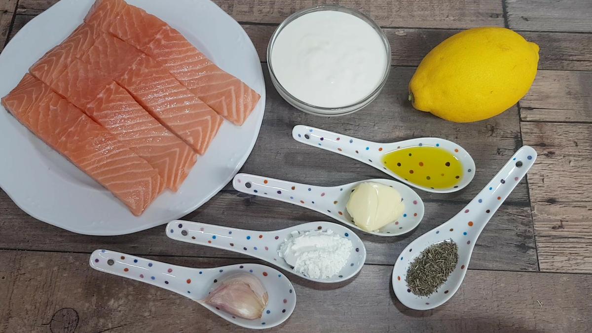 Salmón con salsa de limón