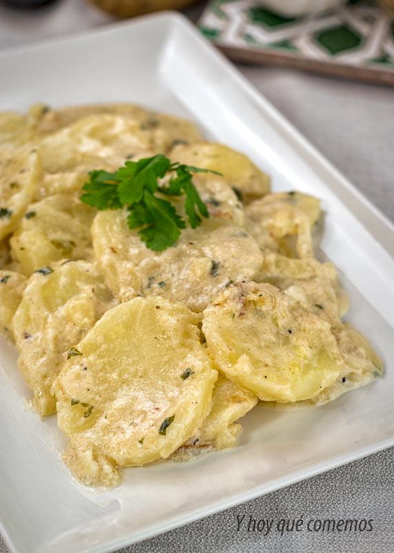 com hacer patatas al mayordomo de guarnicion