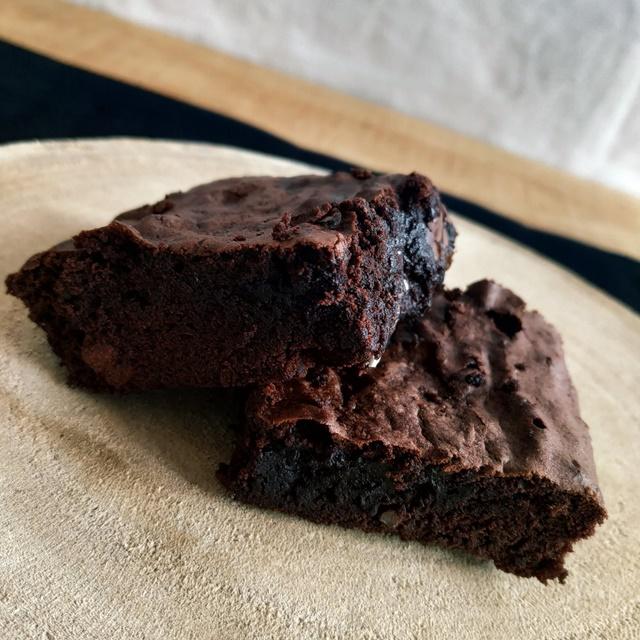 Brownie de chocolate y café