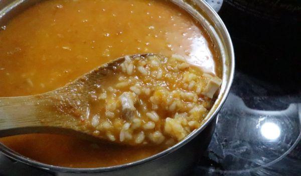 Receta de arroz con pollo y verduras terminada