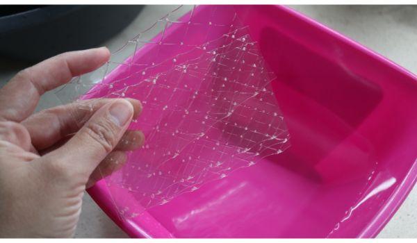 Ponemos la gelatina en agua para hidratar