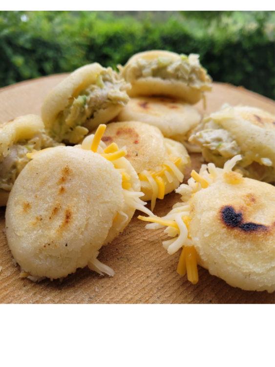 Arepitas rellenas, el mejor aperitivo para cualquier ocasión