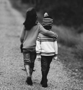 empatía por su amiga