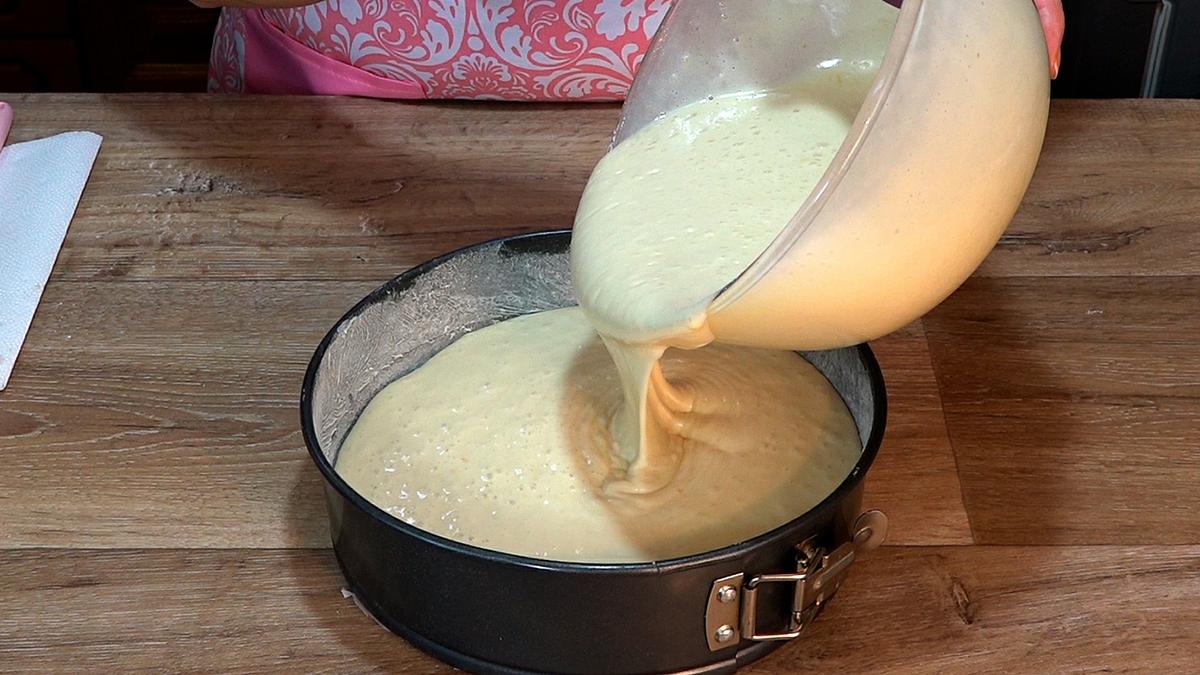 BIZCOCHO DE LECHE CALIENTE, QUEDA UNA MIGA TIERNA, JUGOSA Y CON UN SABOR DELICIOSO - Foto 10