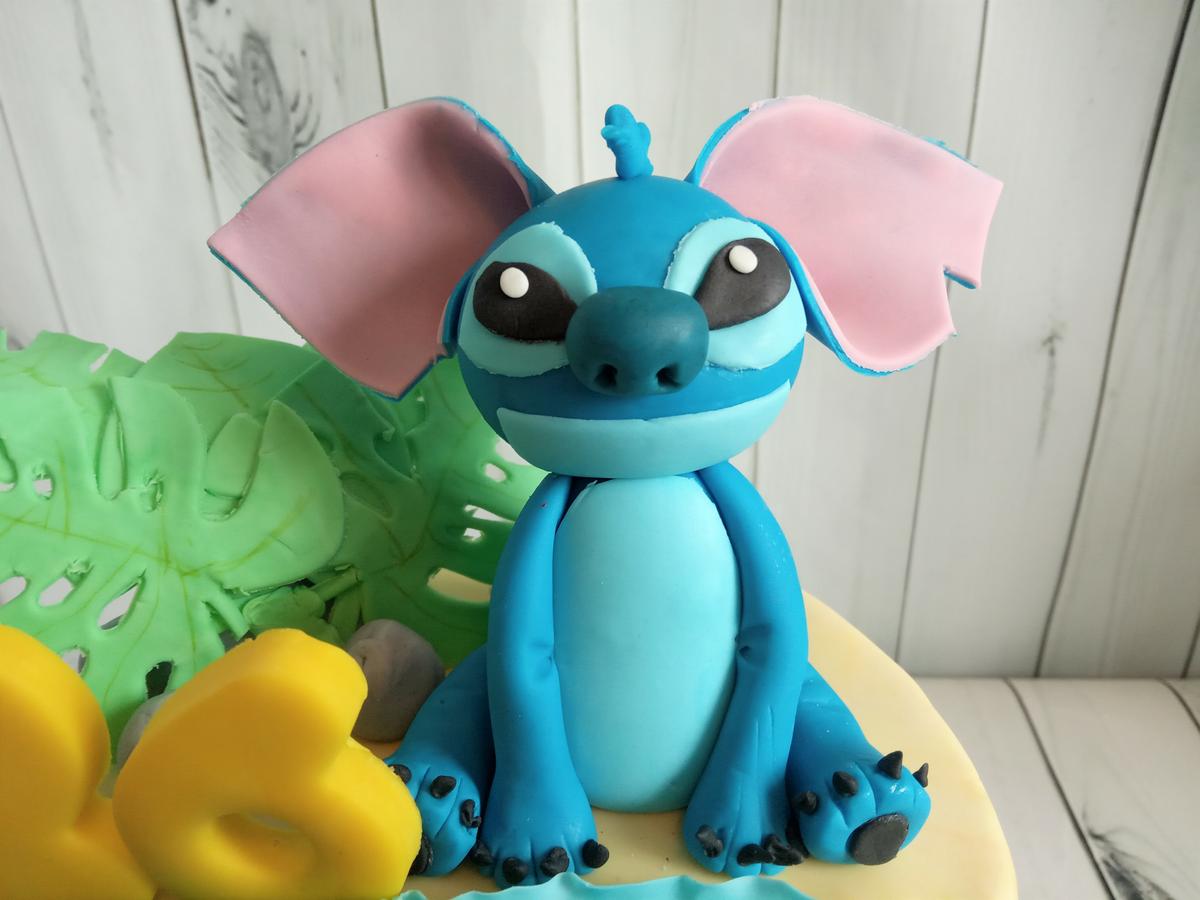 Personaje Stitch de fondant