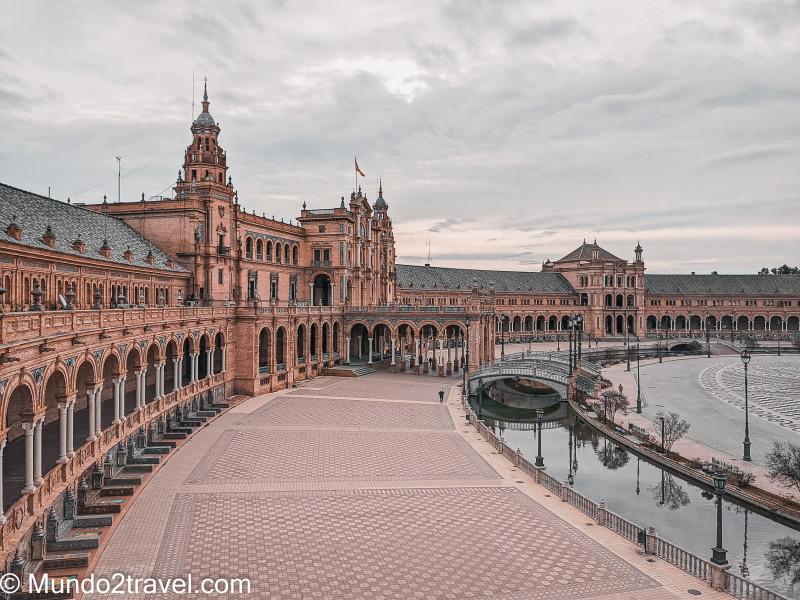 Qué ver en Sevilla, la Plaza de España