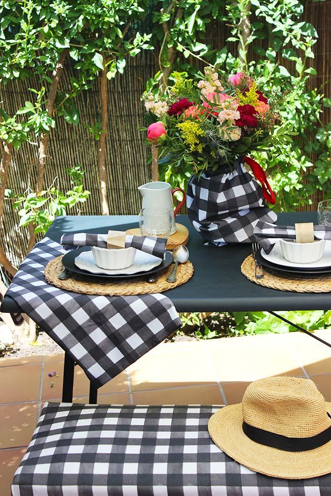 Cómo hacer dos centros de mesa con bolsas