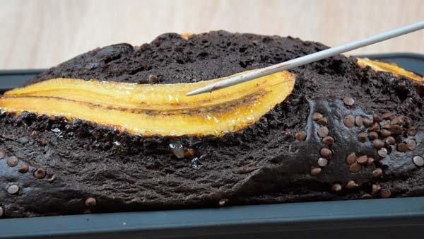 comprobar si el pan de plátano y chocolate saludable está bien hecho