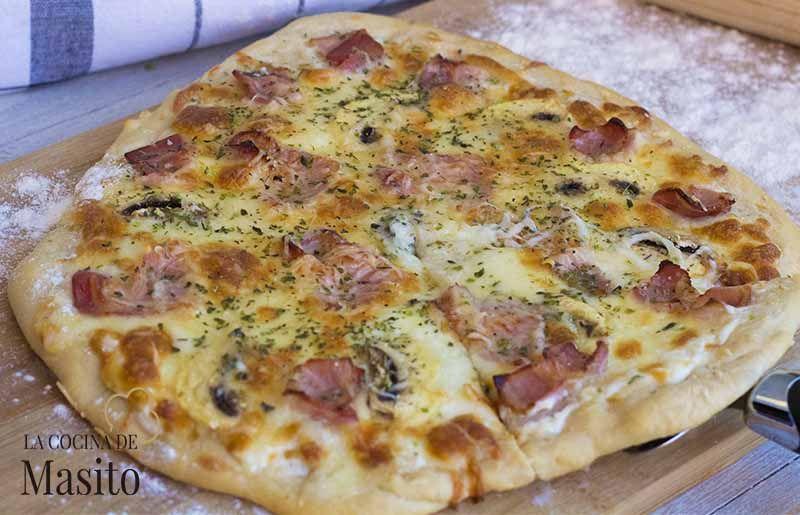 pizza a la carbonara