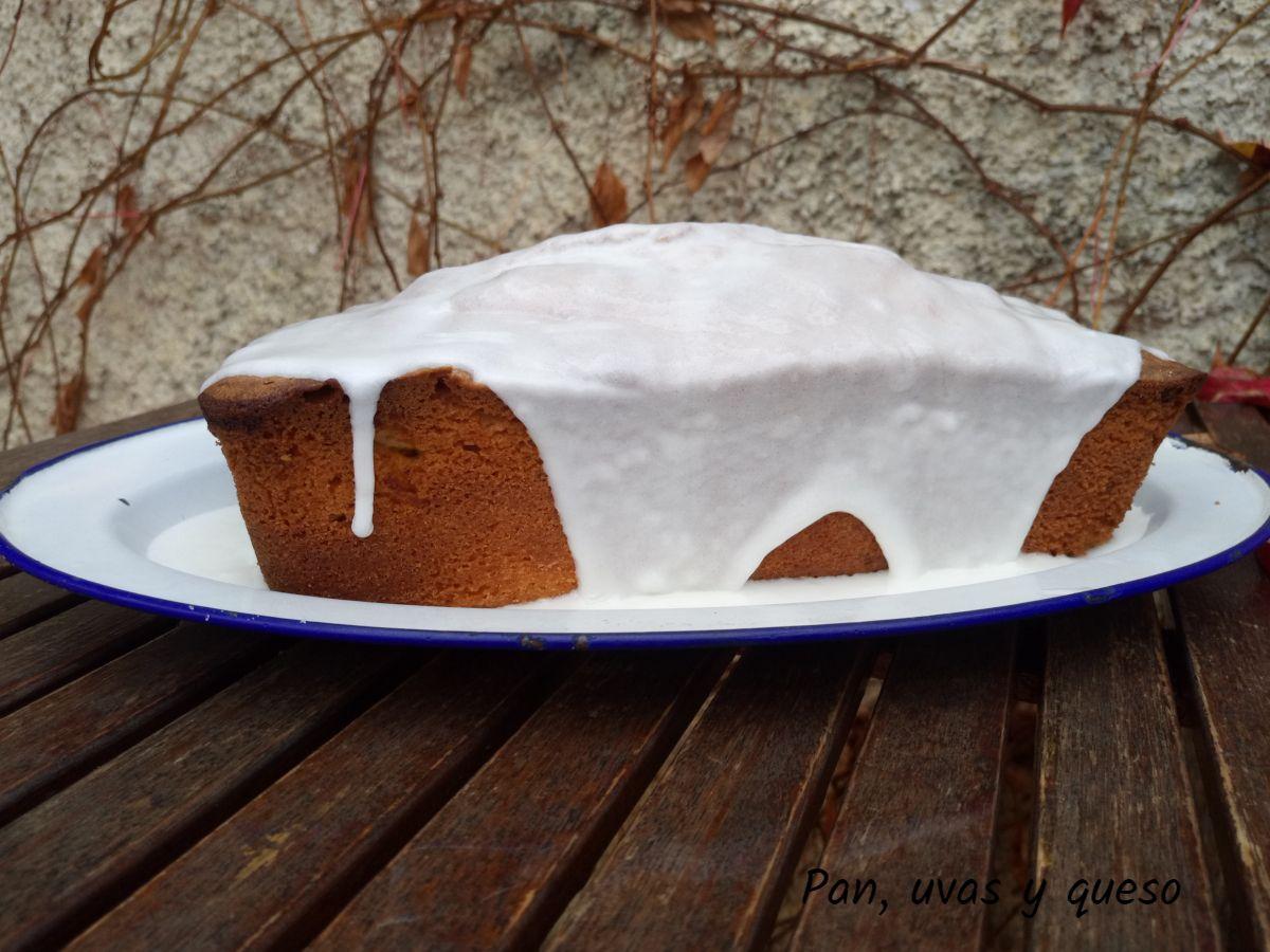 mantecado de aviles en thermomix - pan uvas y queso