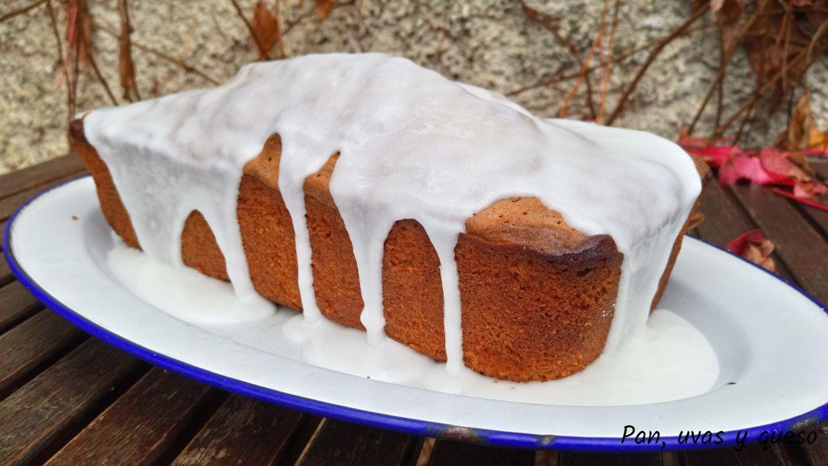 mantecado de aviles en thermomix - pan uvas y queso