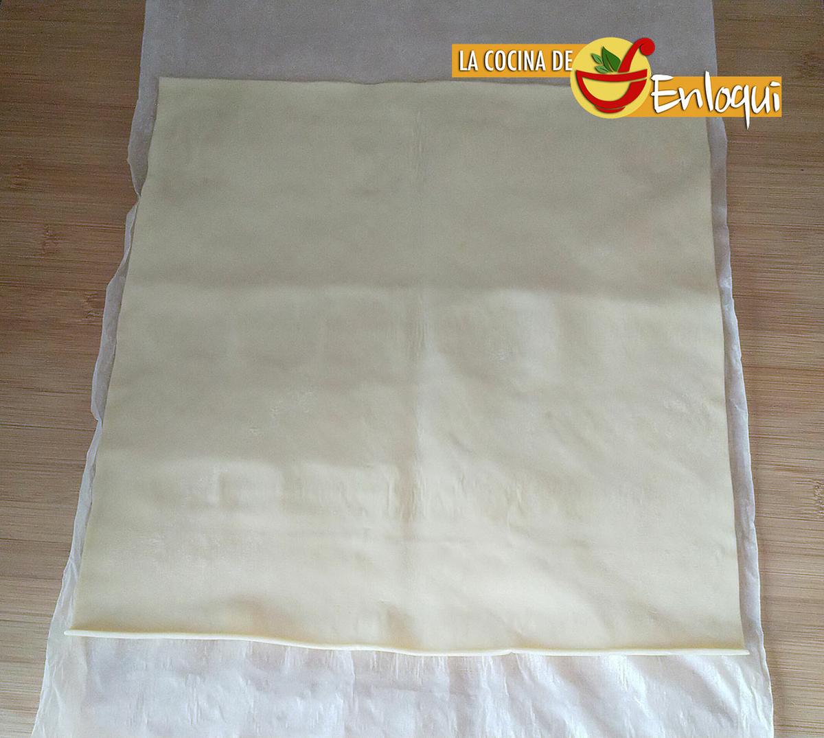 Palitos de hojaldre con jamón