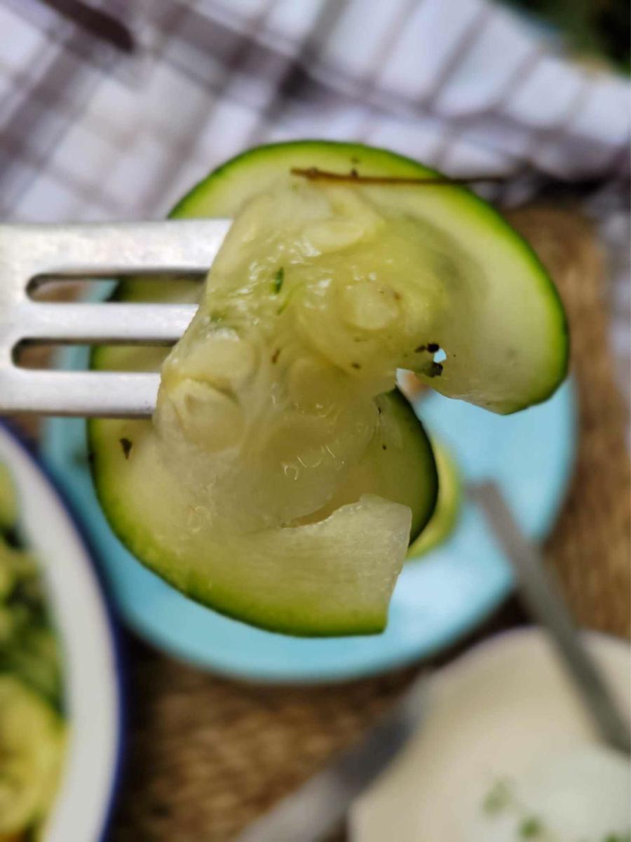 Ensalada de calabacín con nueces