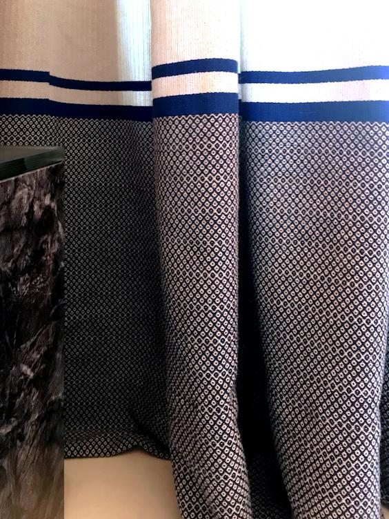 Cortinas Casa Decor tricotadas a mano