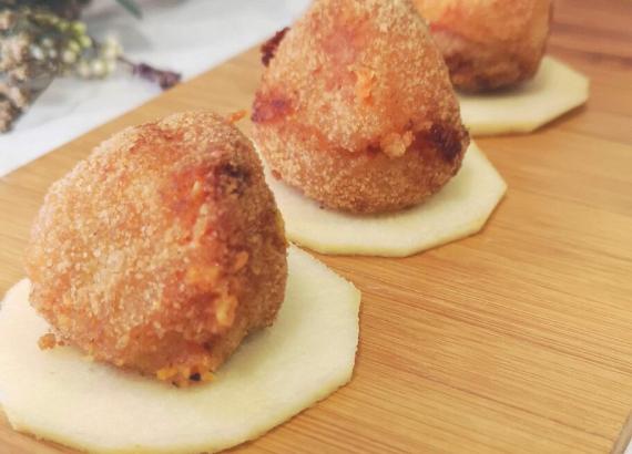 Croquetas de calabaza con queso curado de oveja