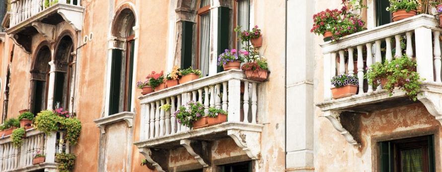 decorar balcones pequeños