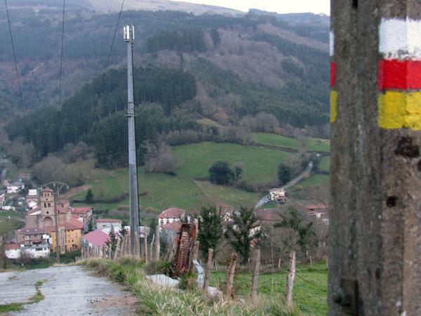 Desde Cueto en un pis-pas llegamos a La Iglesia