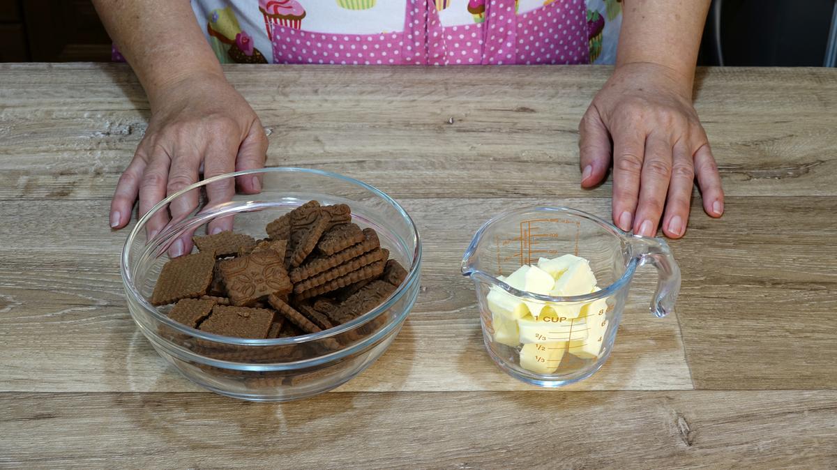 TARTA DE CEREZAS Y CHOCOLATE, RECETA FÁCIL SIN HORNO - Foto 1