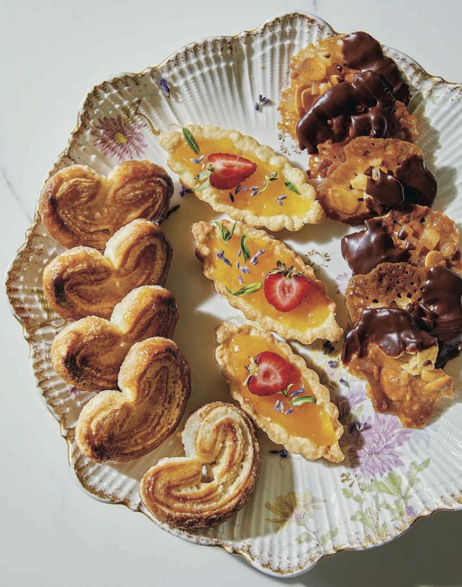 The Official Downton Abbey Afternoon Tea Cookbook_Chocolate Florentines 