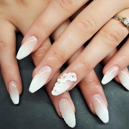 mejores manicuras novia