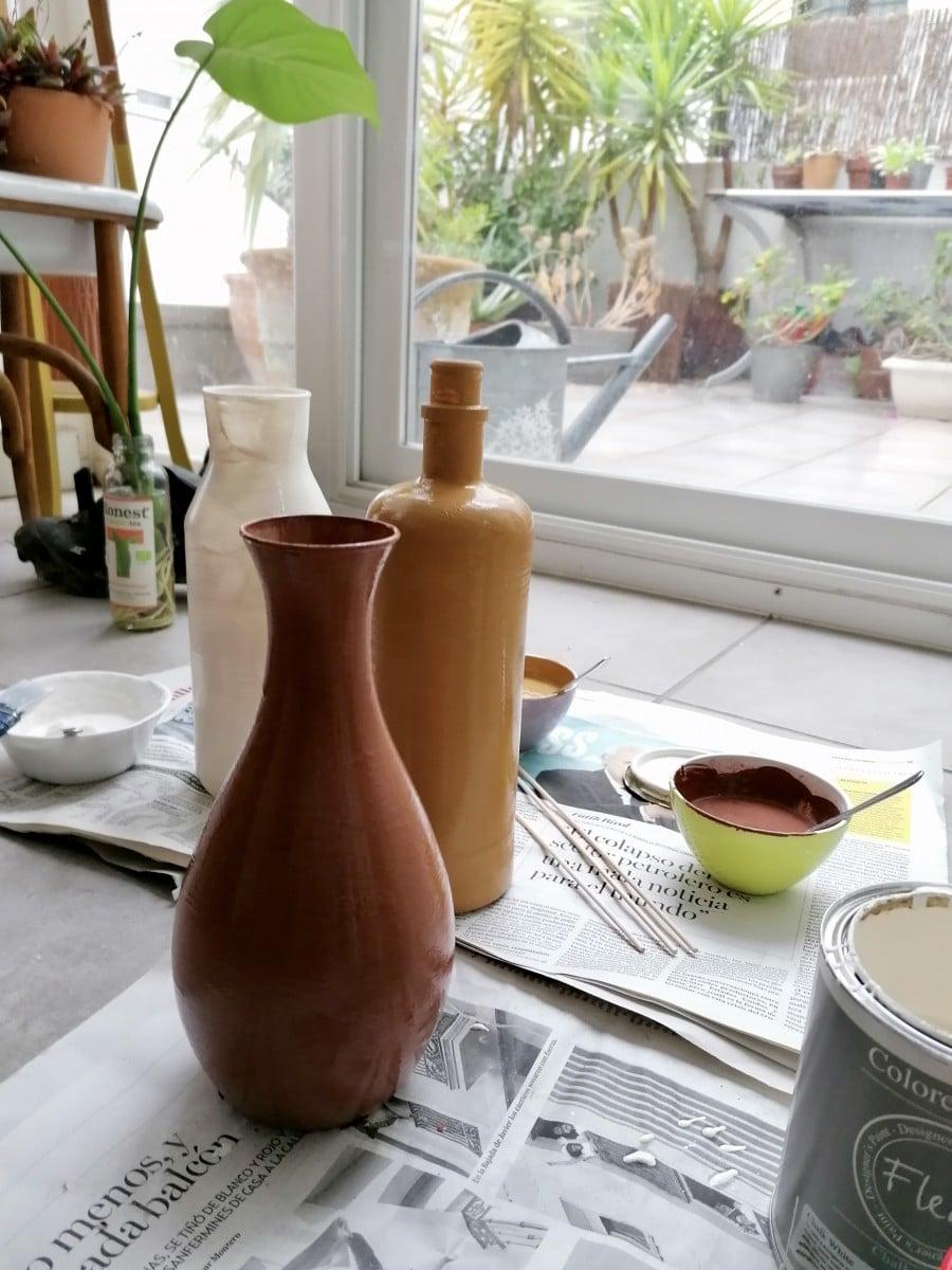 colores iniciales jarron terracota
