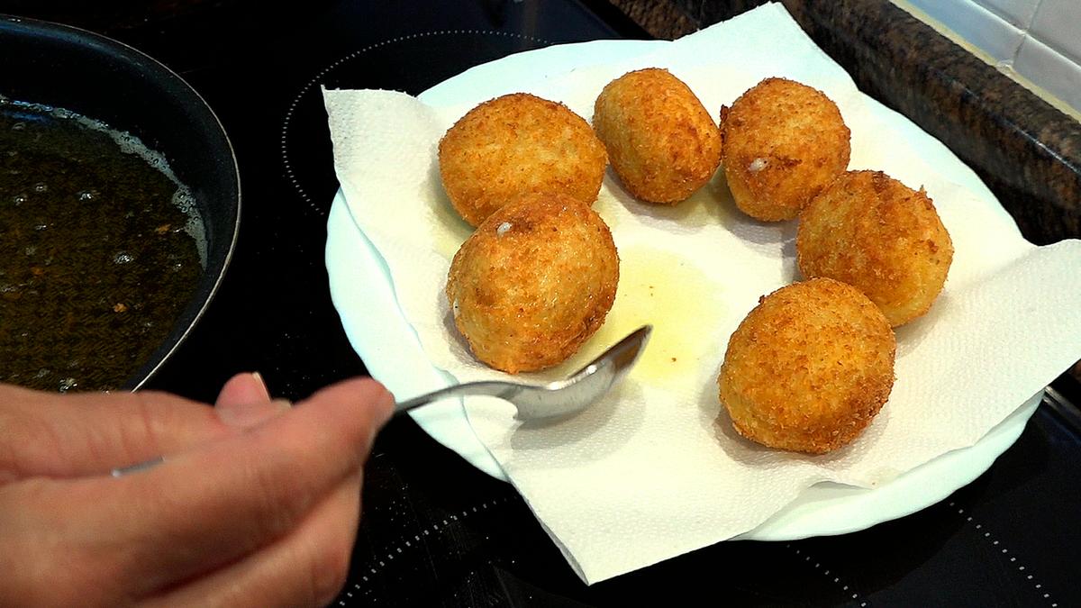 HUEVOS RELLENOS CON BECHAMEL Y ATÚN - Loli Domínguez - Foto 12