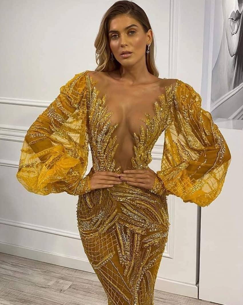 vestido para fiesta de oro y lentejuelas