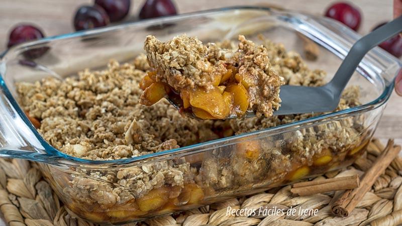 receta de crumble de ciruelas saludable