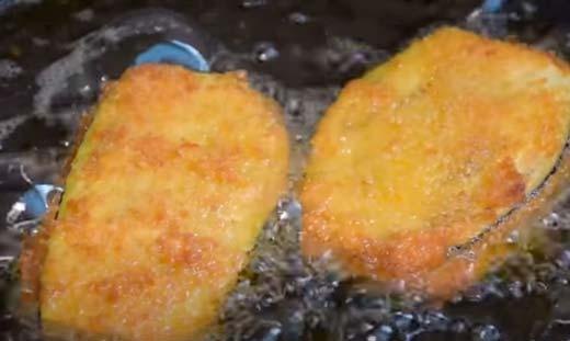 freir los san jacobos de berenjenas en abundante aceite