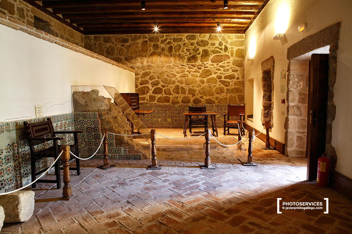  Casa del Alcaide. Castillo de La Adrada. Valle del Tiétar. Ávila. Castilla y León. España. © Javier Prieto Gallego; 