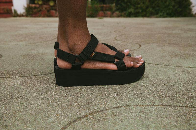 sandalias-teva-plataforma