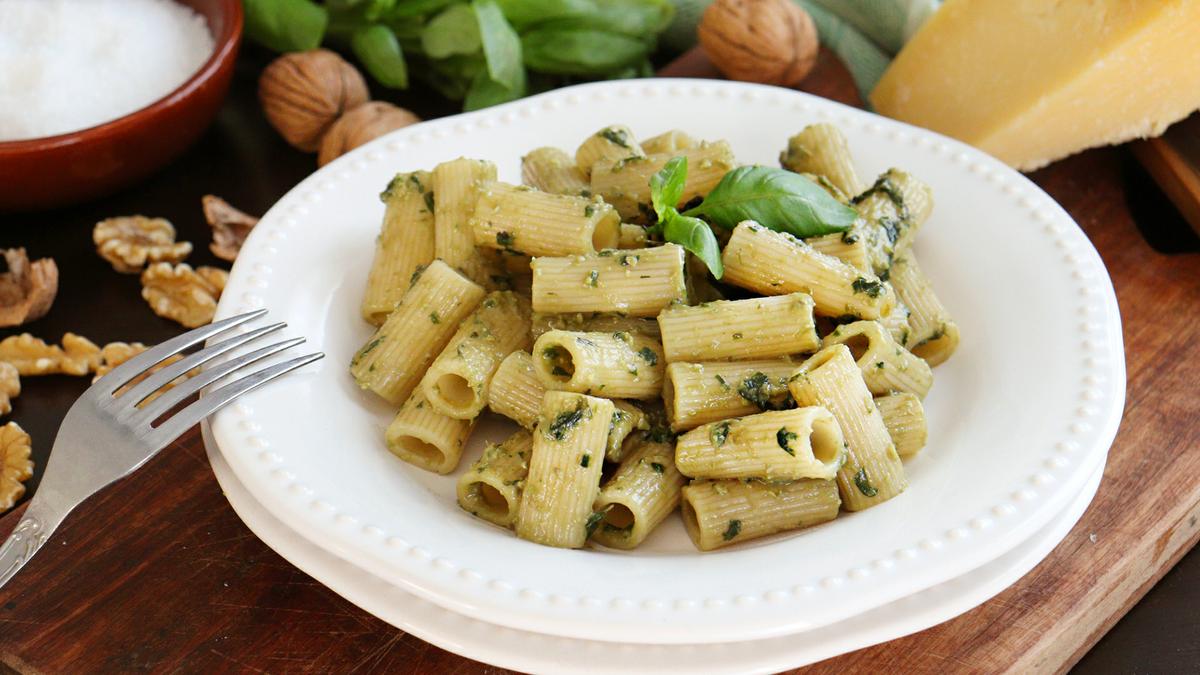 pesto genovese clasico original mortero albahaca