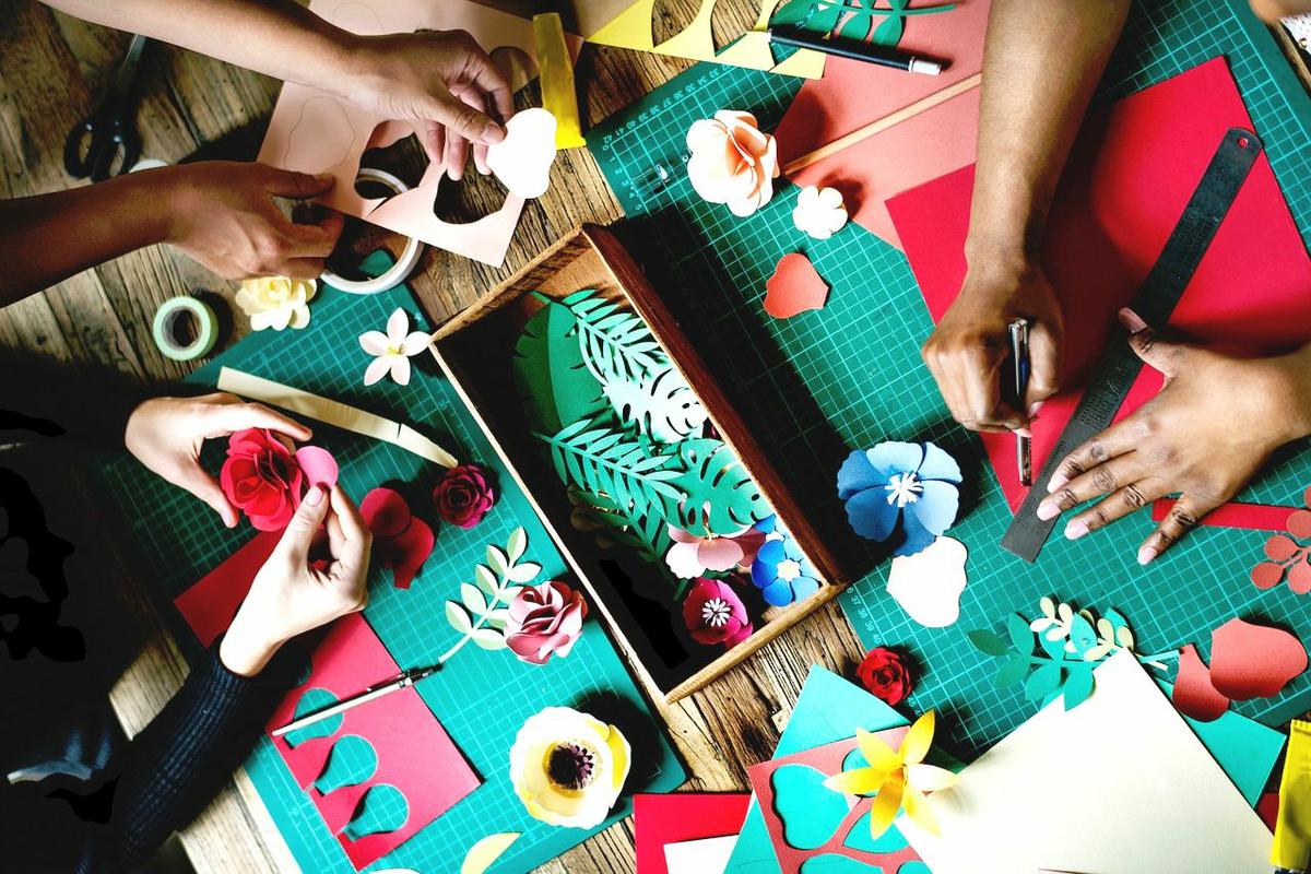 Cómo hacer una letra grande de cartón y tubos de cartón del papel de baño, para decorar tu cuarto o para regalar, fácil, rápido y sin gastar mucho dinero. Diy. 