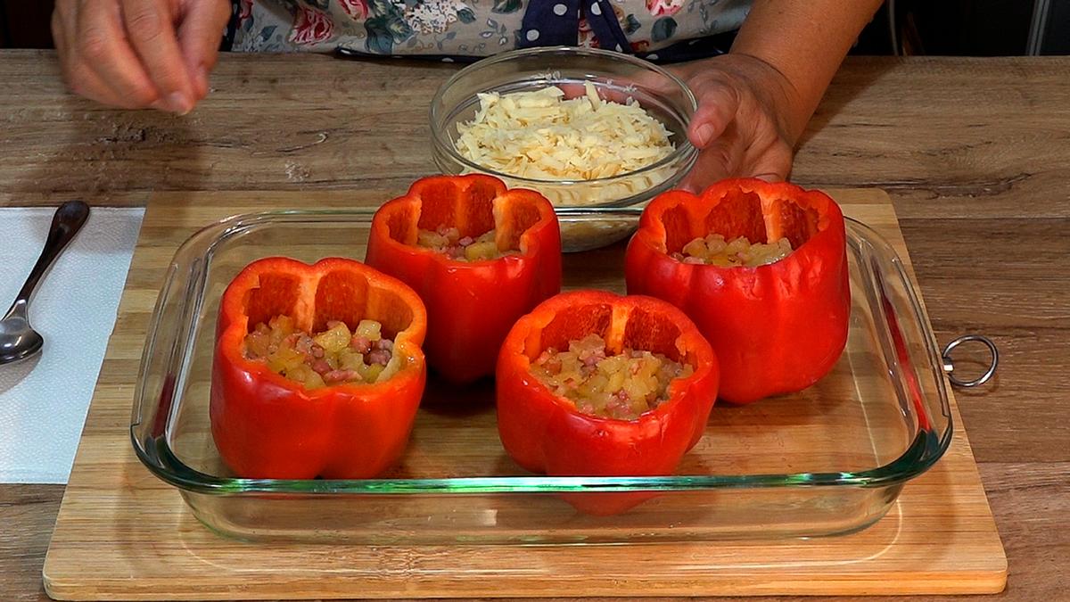 PIMIENTOS RELLENOS DE PATATAS (PAPAS) Y HUEVO - Foto 6