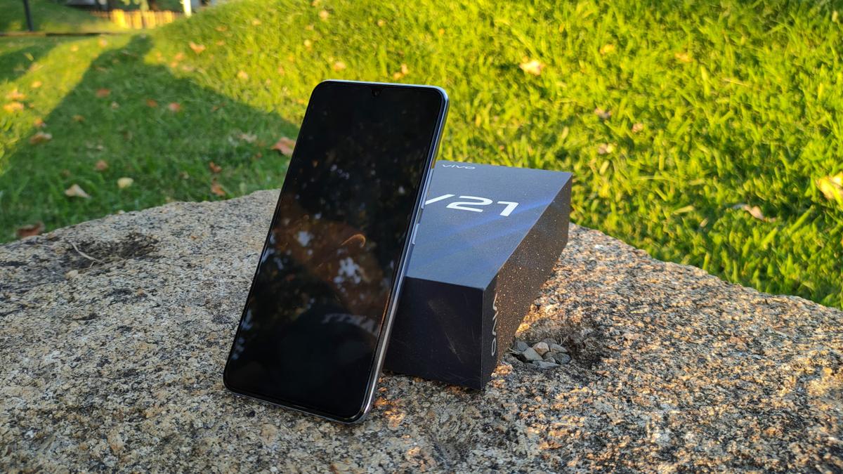 vivo V21 5G