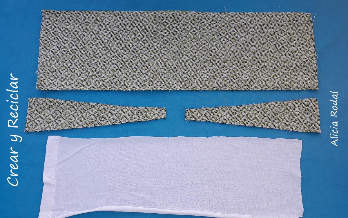 En este Diy te enseño cómo hacer para crear 2 ideas geniales con los tubos o rollos de cartón del papel higiénico, para tu teléfono celular, mascarilla o cualquier otra cosa, y así reutilizar este material tan común en nuestra casa. 