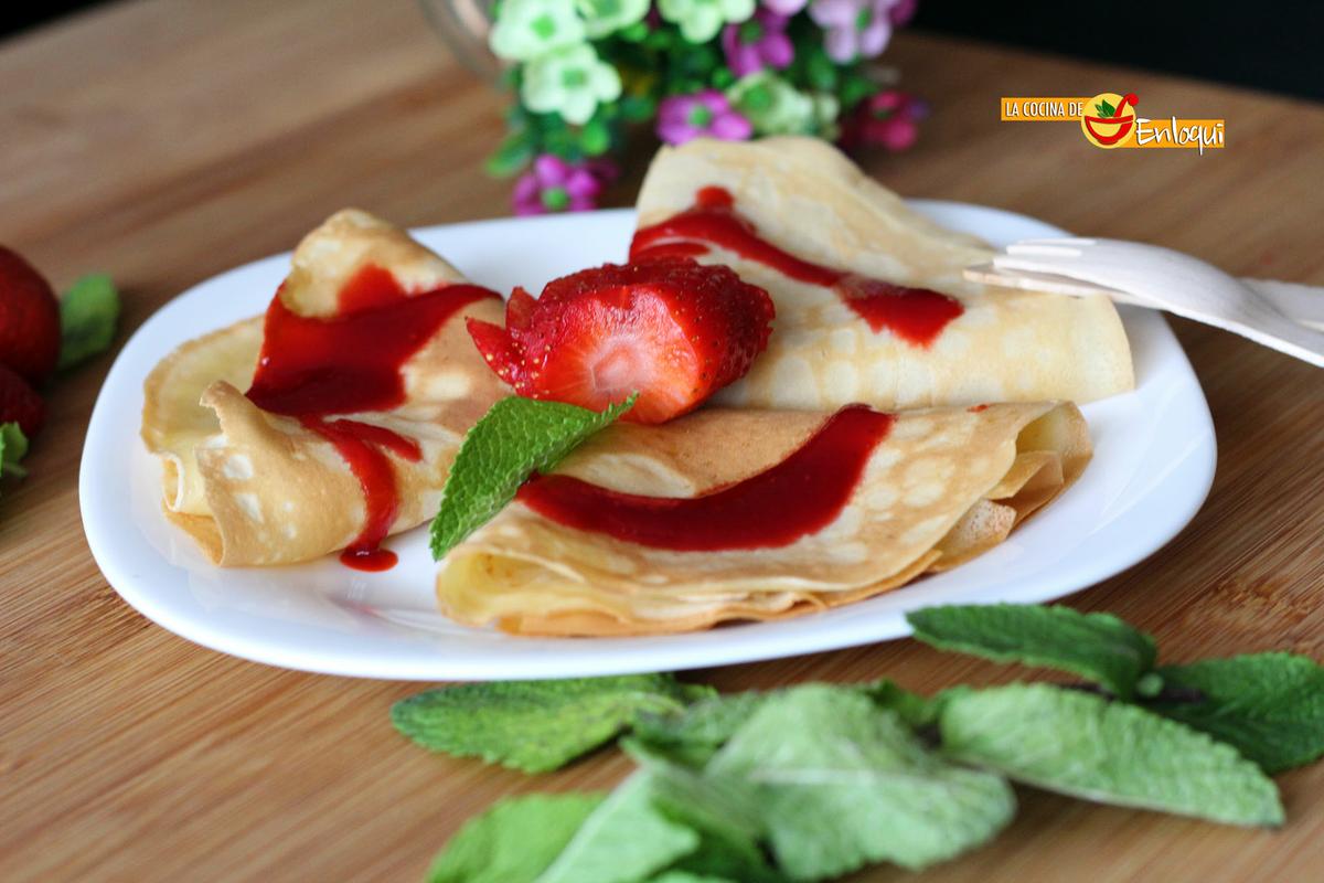 crepes con sirope de fresa