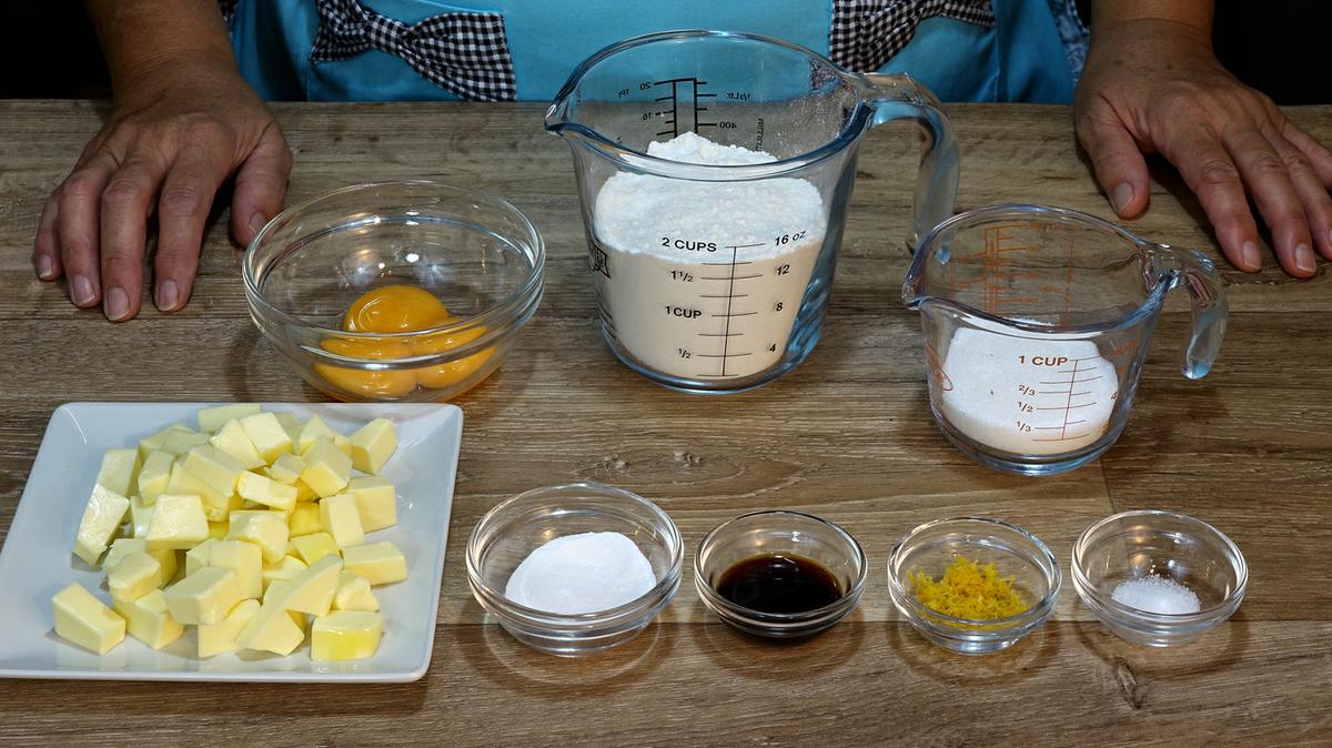 TARTA DE LIMÓN Y YOGUR, TIERNA, JUGOSA Y DELICIOSA - Foto 1