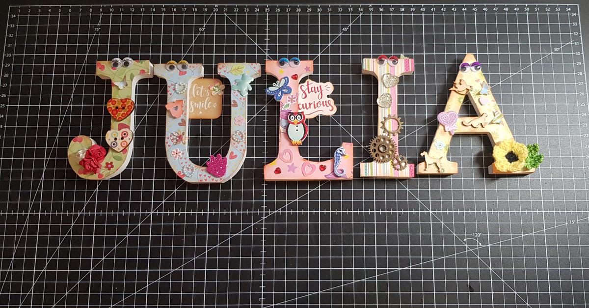 Letras decoradas nombre Julia