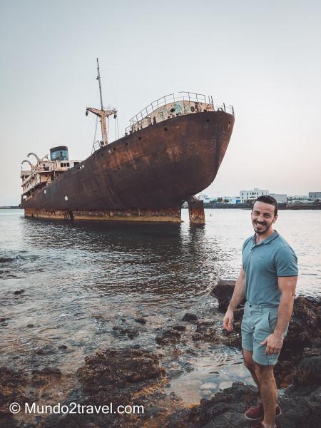 Qué ver en Lanzarote, Barco fantasma de Arrecife