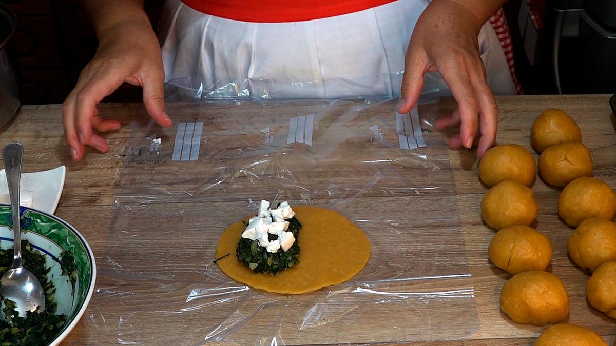 EMPANADAS DE ESPINACAS CON MASA CASERA FÁCIL - Foto 14